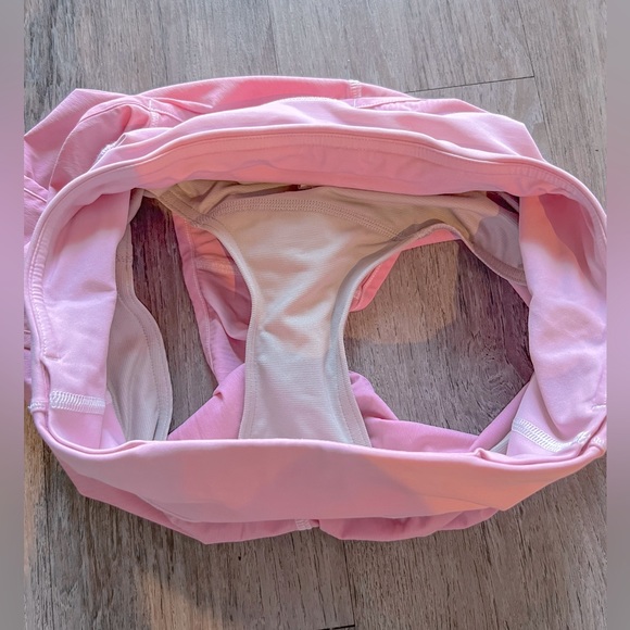 NWOT Lululemon custom tie dye shorts. Pink. Size 4. New. - Picture 4 of 8